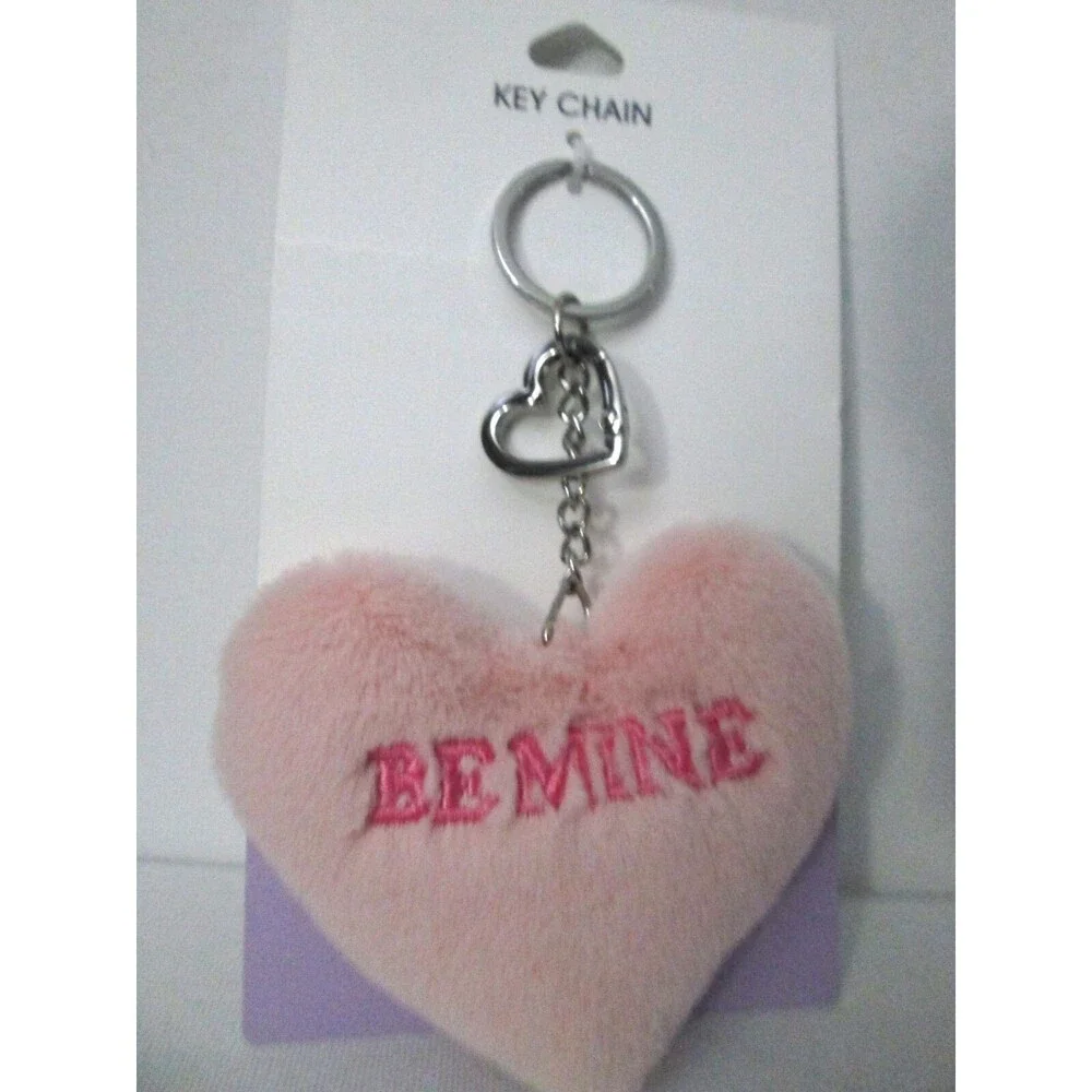 FOREVER 21  BE MINE PINK FLUFFY KEYCHAIN